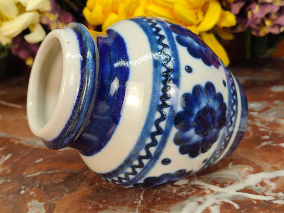 Piękny ręcznie malowany wazonik - 12 cm - Typ ceramika łużycka #1