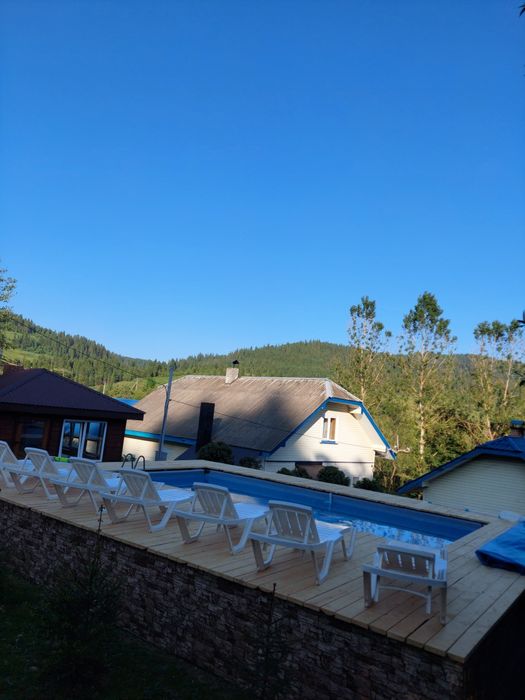 Здається житло село Плав'я