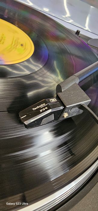Technics zestaw audio 4-komponentowy, gramofon, piloty bdb. stan