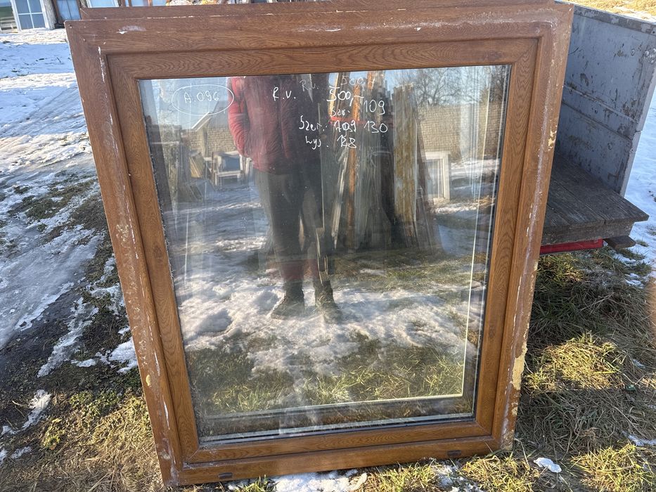 2x okno plastikowe 109x130 rozwierno uchylne zloty dab (wysylka kraj)
