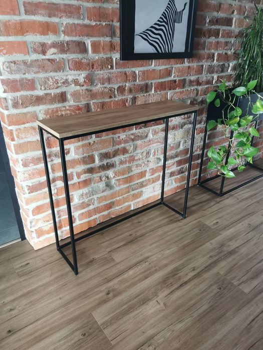 Fajna konsola Loft