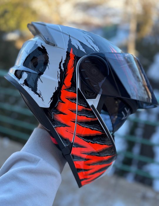 Якісний мотошолом  Модуляр Трансформер, із окулярами МТ білий з зубами