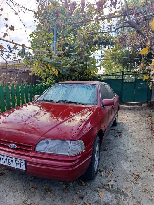 продам авто Ford Scorpio