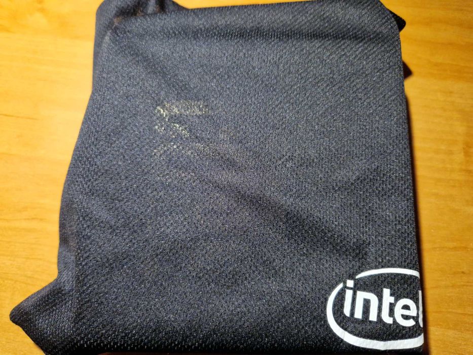 Procesor Intel i9-10980XE NOWY!