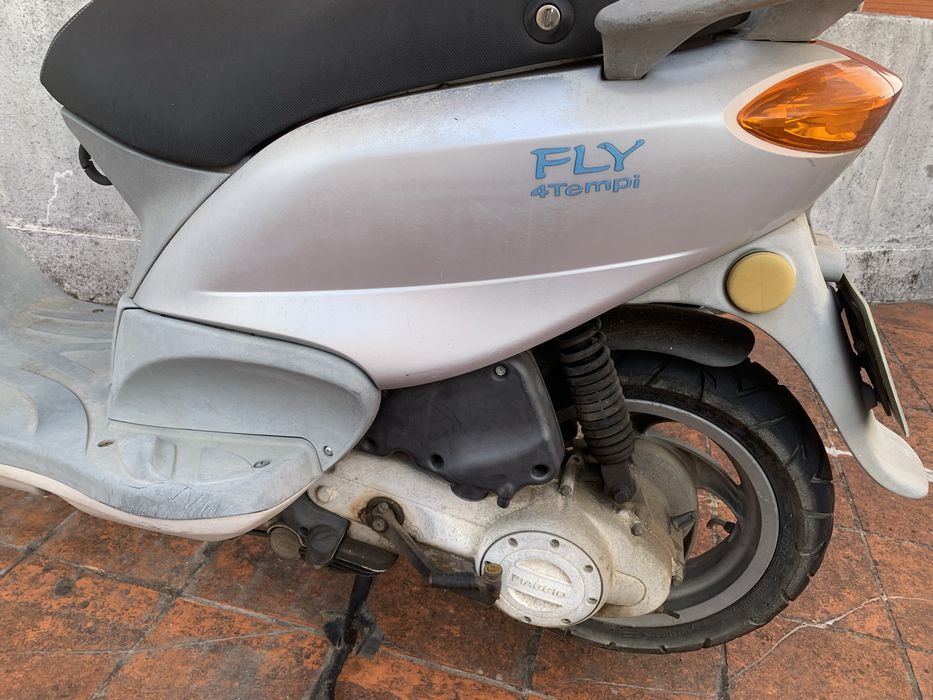 Scooter Piaggio fly 50 4t