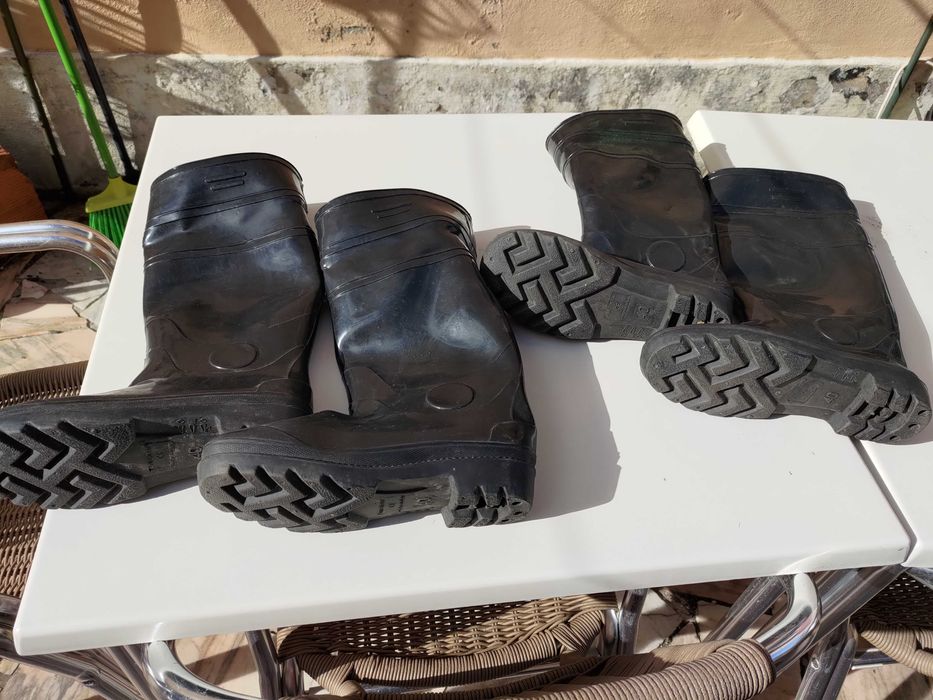 Botas de trabalho em borracha