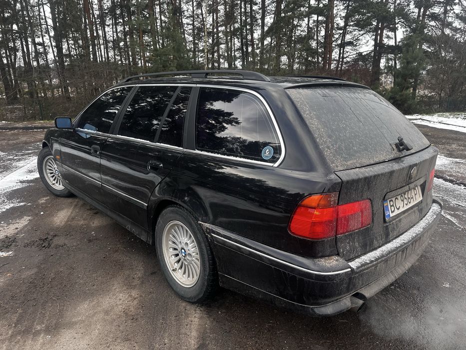 Продам БМВ 520 на повному ходу