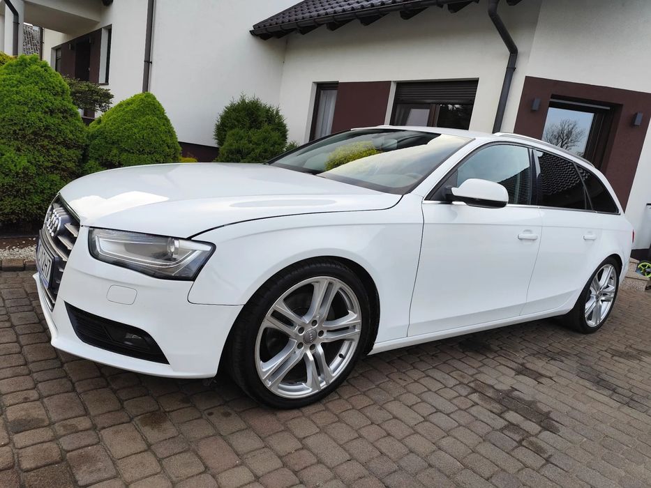 Audi A4 Avant 3.0TDi Automat Alu19 PółSkóra Navi