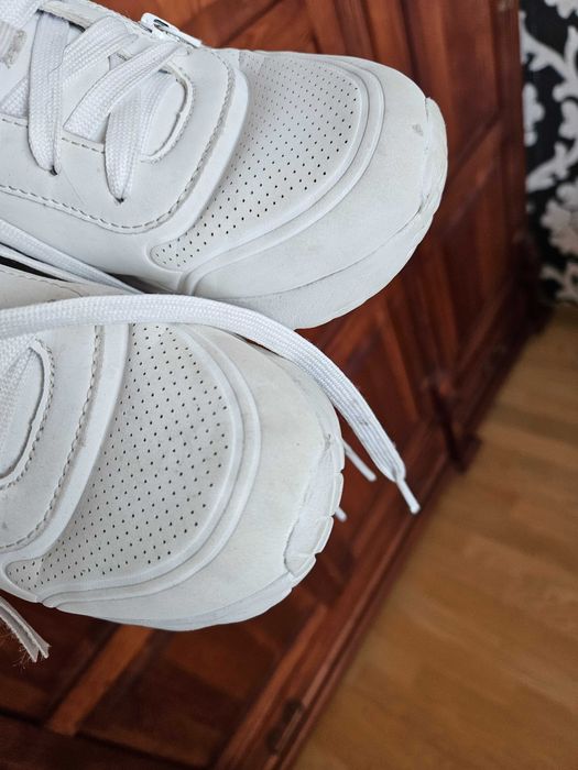 Adidasy Skechers 36