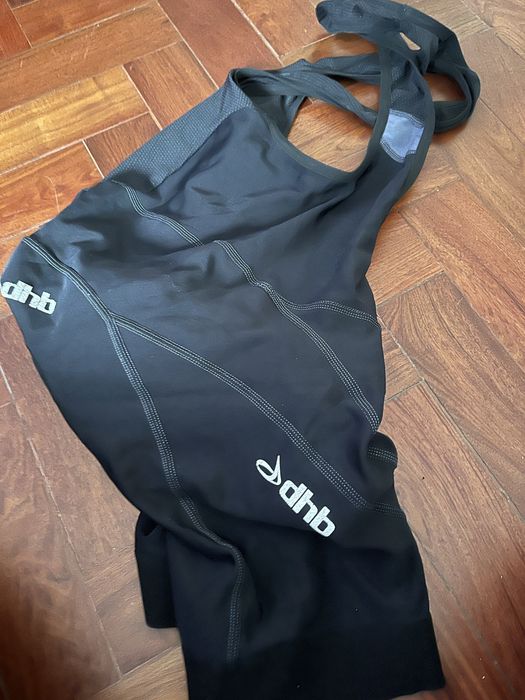 Calções e 1 jerseys de ciclismo