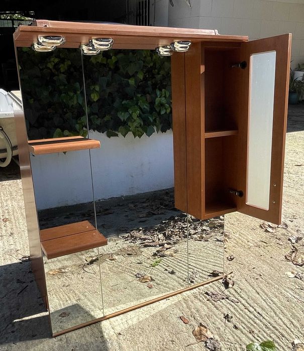 Espelho de casa de banho