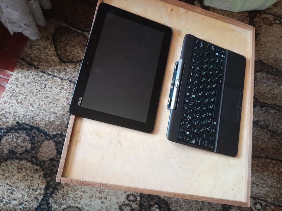 Ноутбук hp pavilion dv5,планшетний Asus,