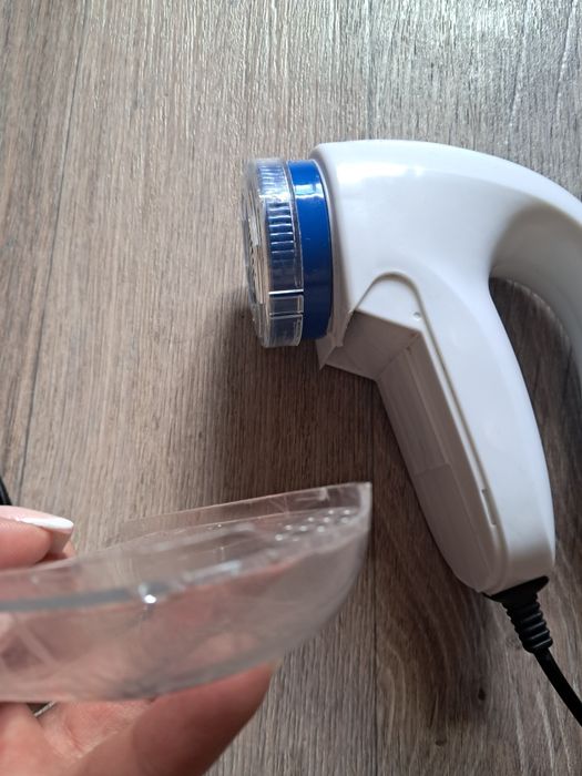 Машинка для видалення катишків