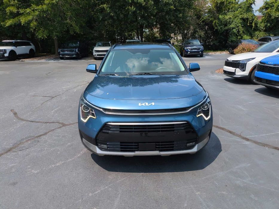 Kia Niro      2023