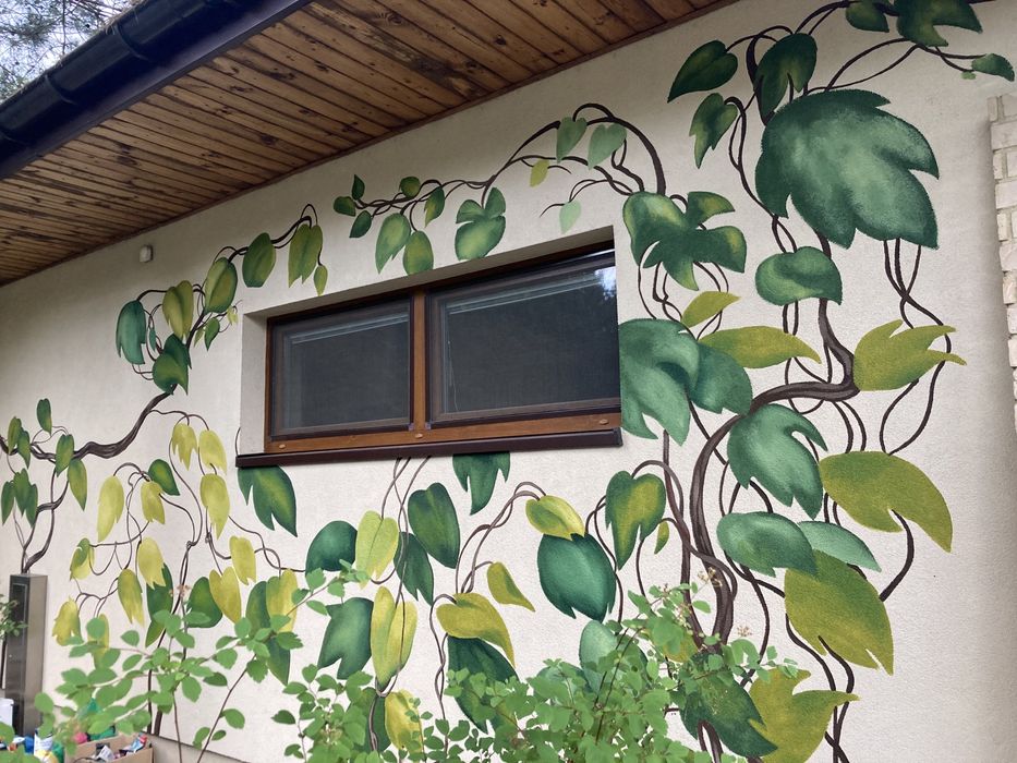 Murale, malarstwo ścienne, UV, fluo, tynki rzeźbione