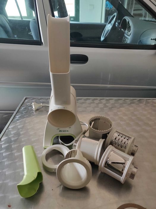 Máquina de cortar vegetais