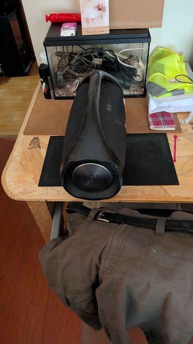 Coluna JBL Bom Box