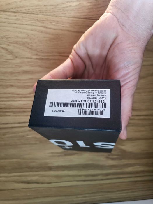 Samsung Galaxy S10+ G975f ! Calkowicie nowy i zapakowany zestaw !