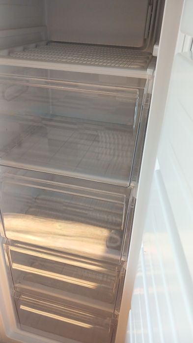 Морозильна камера морозилка Grifon