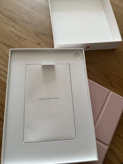 Продам iPad 10 generation 64 gb (2022) Wi Fi в ідеальному стані