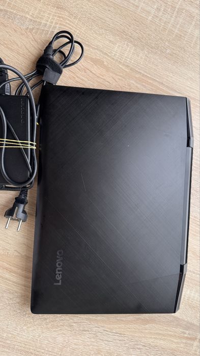 Lenovo IdeaPad Y700-15ISK | i5- 6300HQ/ 16GB / GTX 4GB