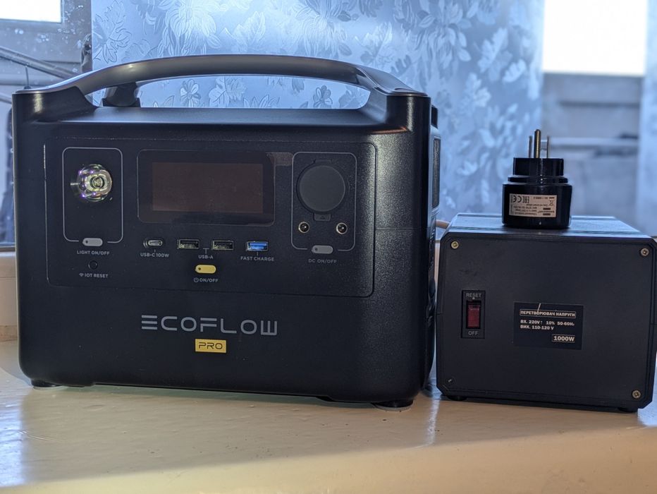 EcoFlow River PRO (720 Wh),Портативна зарядна станція + інверт