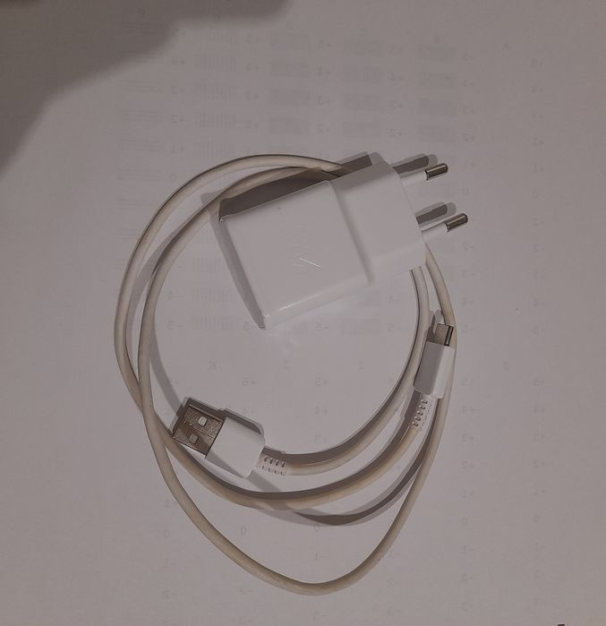 Carregador Samsung com cabo USB-C