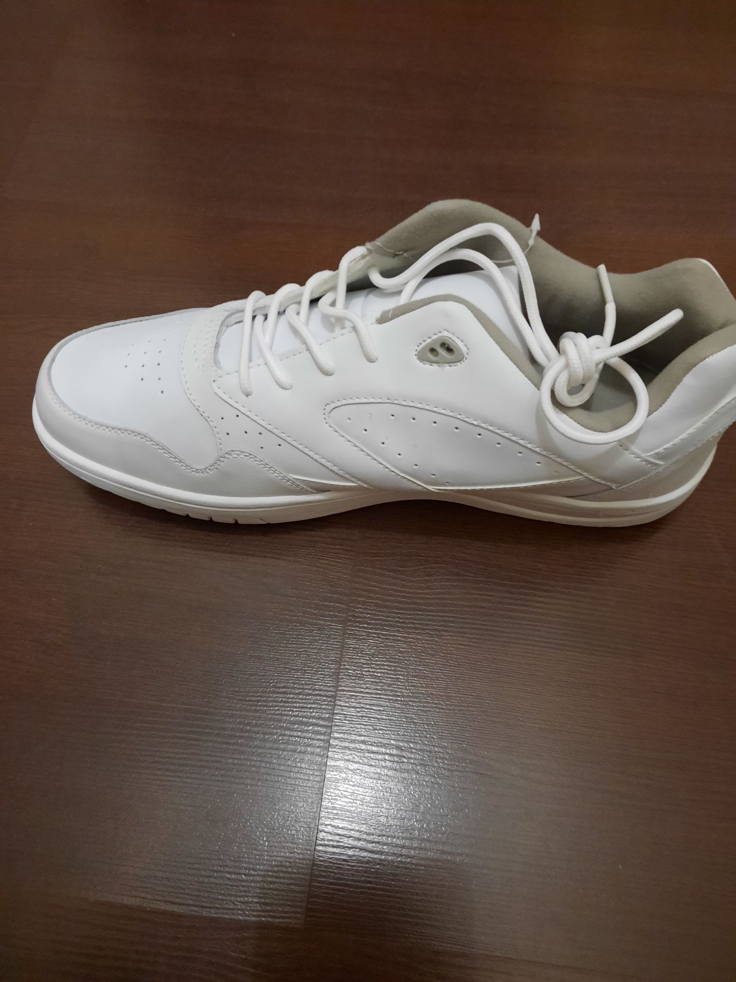 Кроссовки 47-48 размер: 500 грн. - Інші кросівки Одеса на Olx