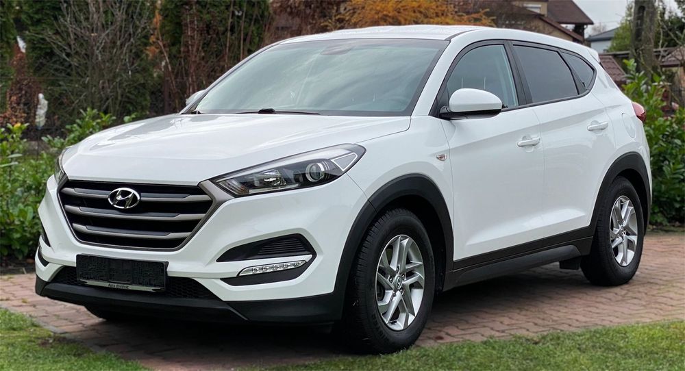 Hyundai Tucson *1.6GDI/132KM*Czujniki parkowania*Manual*Hak*Niski przebieg*