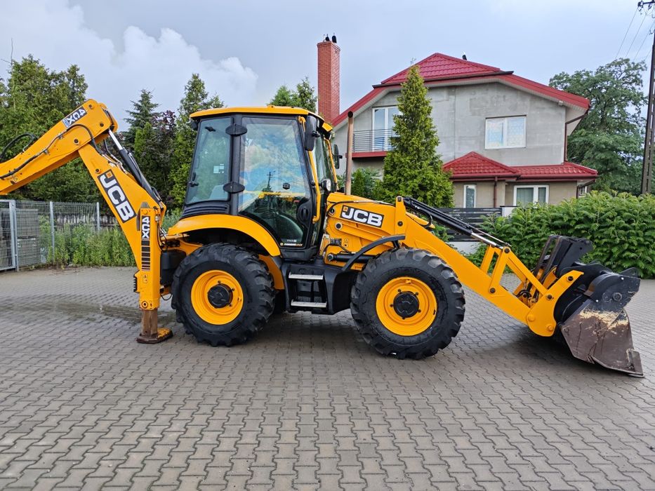 Koparko-ładowarka JCB 4CX 2021
