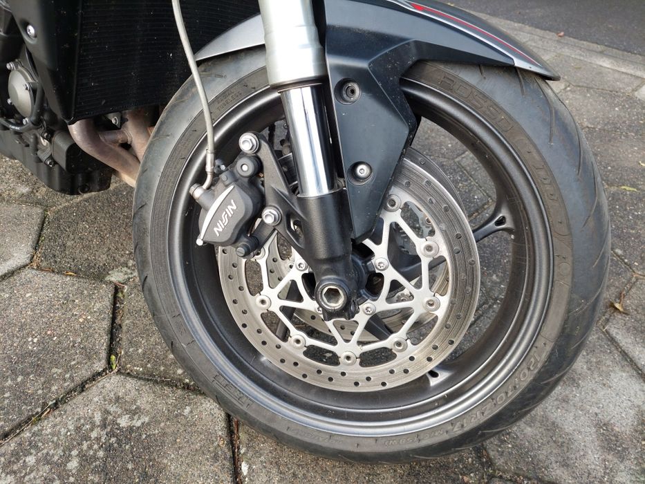 Triumph street triple 660s a2