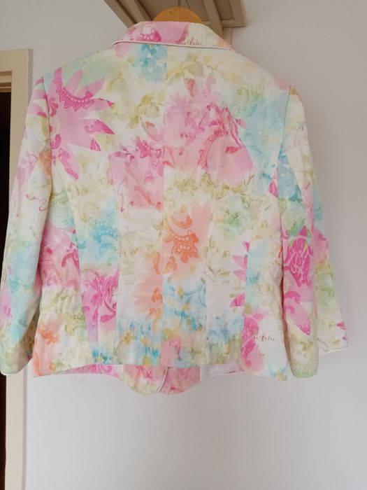Piękna pastelowa marynarka marki SummerTime