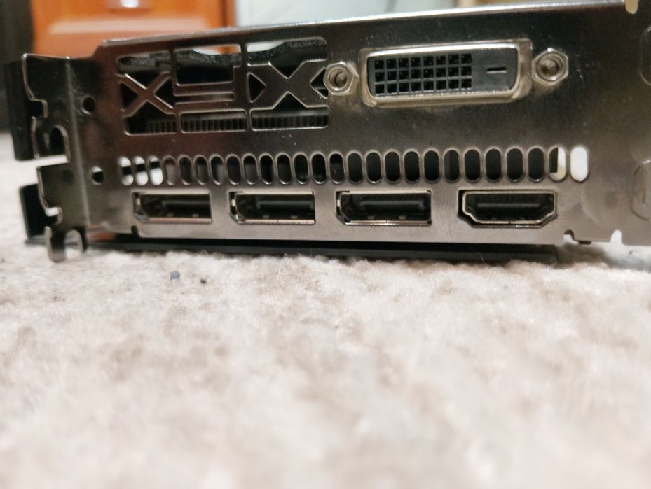 Продам відеокарту