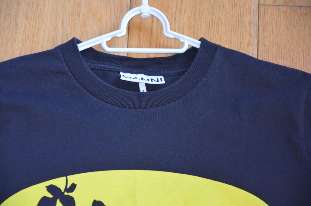 Gianni grafitowy t-shirt r. XS z motywem