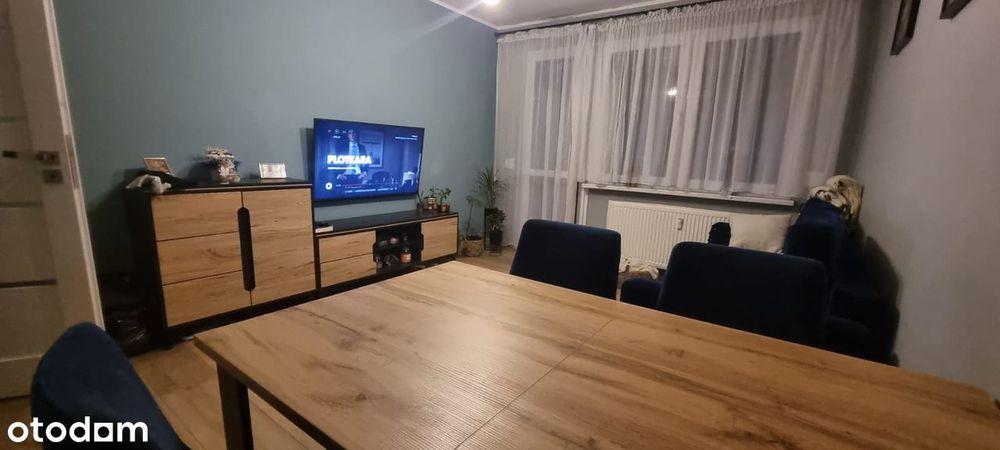 Ładne mieszkanie w centrum Pyzdr, po generalnym remoncie.