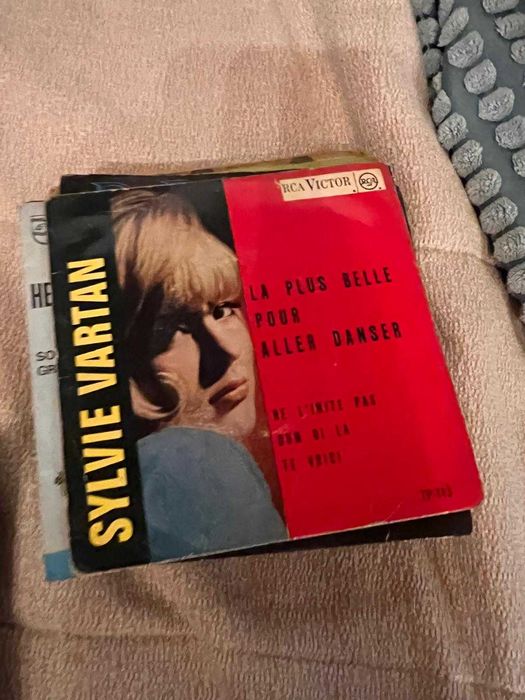 Sylvie Vartan — La La La / Si Je Chante — Vinil