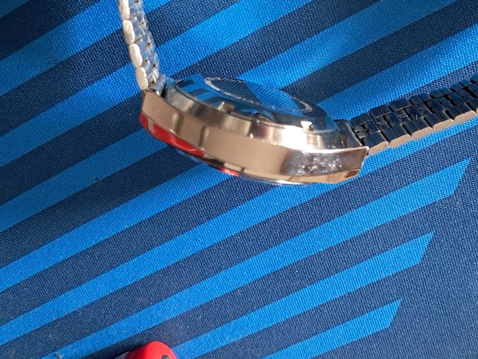 relógio fesa automático