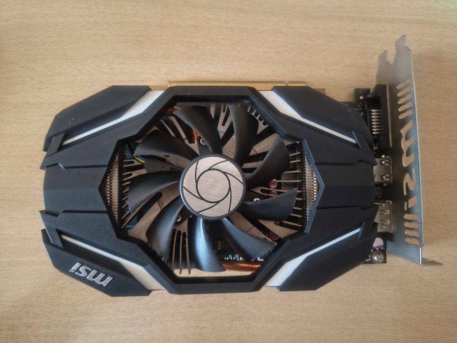 MSI GTX 1060 6 gb aero 1 fan та MSI gtx 3 gb OCV1