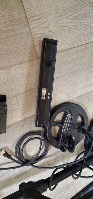 Продам металлоискатель Nokta   legend  PRO