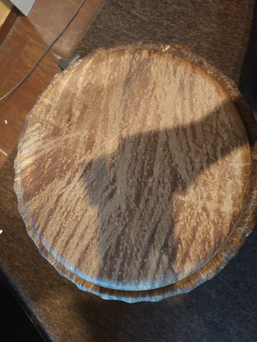 Djembe średnica 32 cm. W pełni sprawne + pokrowiec transportowy. Ruda