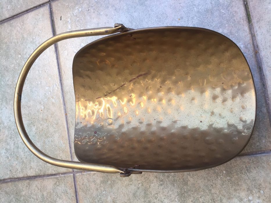 Patera koszyczek metalowa z rączką