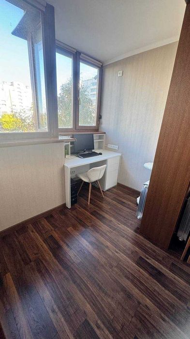 Продам 3-х комнатную квартиру в г.Слобожанское с мебелью и ремонтом