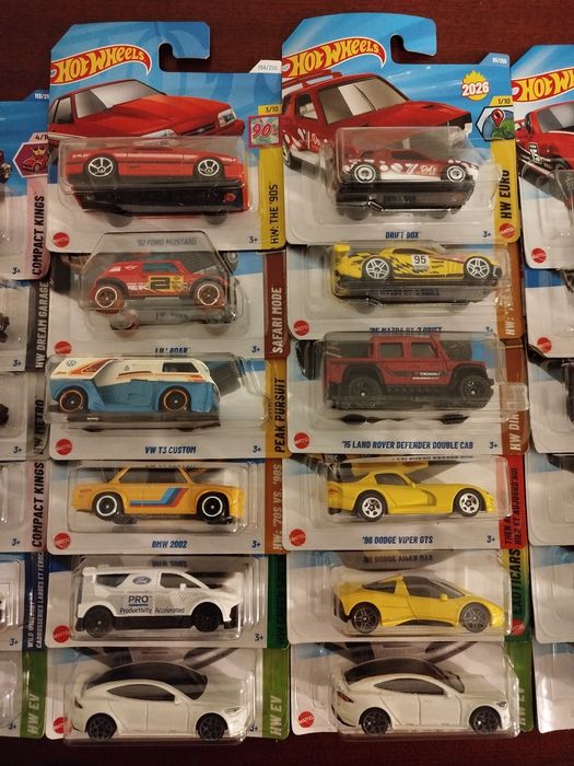 Hot Wheels - Vários