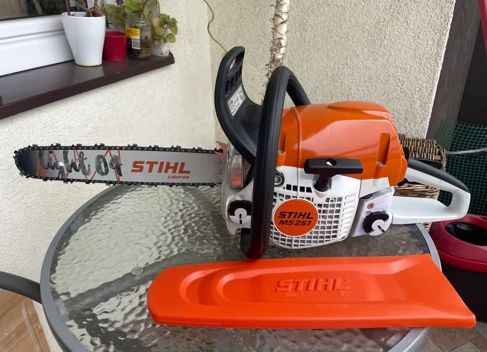 Piła motorowa STIHL MS 251/251C