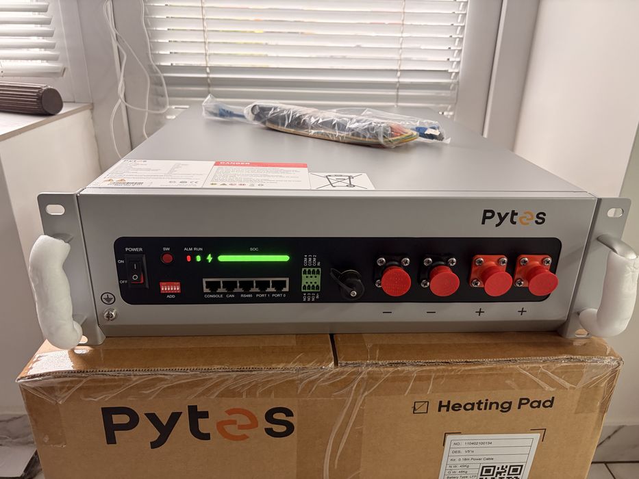 Акумуляторна батарея LiFePo4 Pytes v5 з підігрівом 5,12кВт