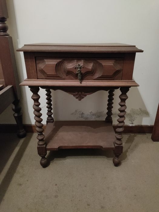 Venda de Mobiliário Quarto vintage