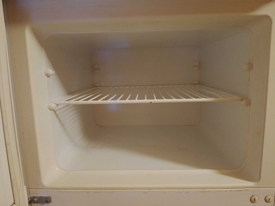 Холодильник , в гарному стані