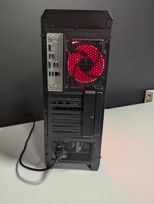 Komputer gamingowy i9-9900KF / RTX 2070 SUPER / 16 GB