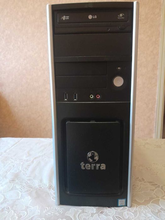 Корпуса  для ПК б/у .