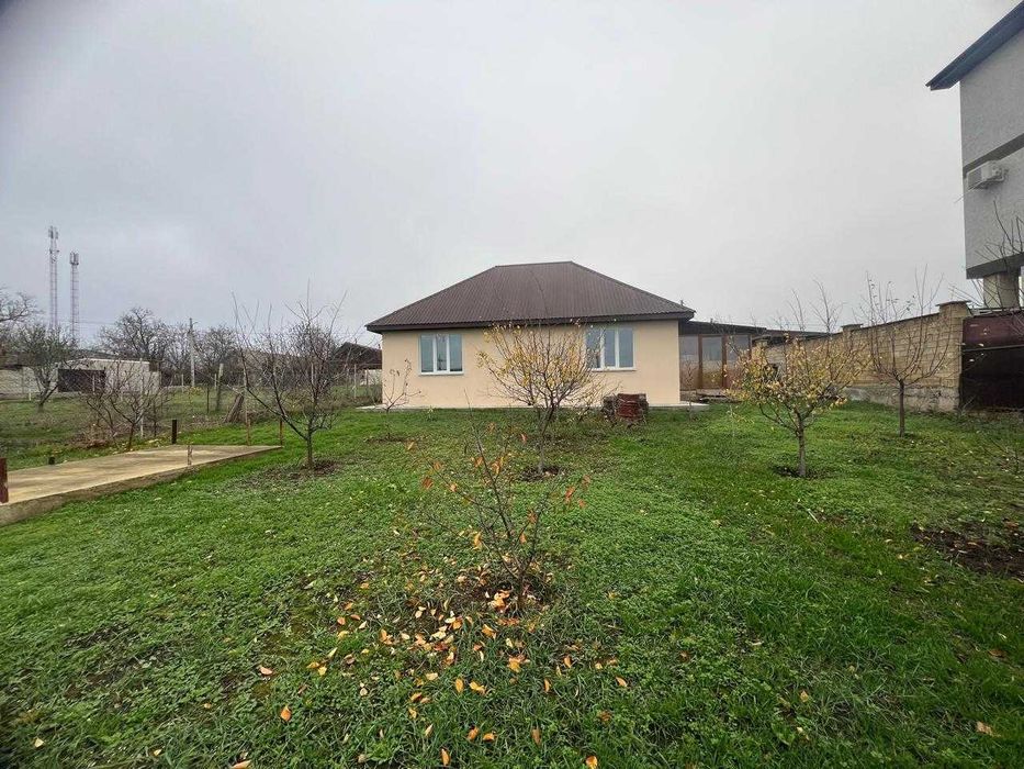 «Дім, де життя починається з усмішки. Заїжджайте — і створюйте  кіно!»